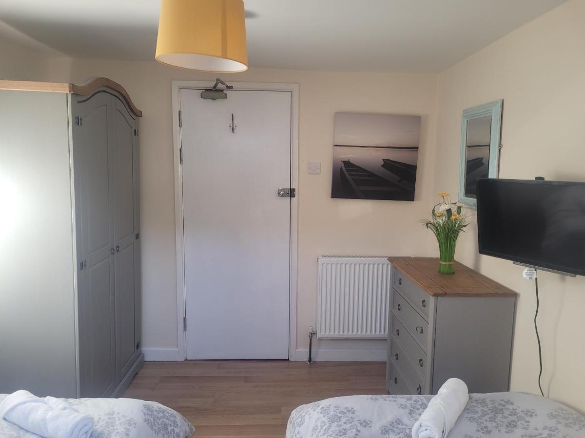 Large 5 Bed Town-Centre Home Close To The Beach, Sleeps 9 Aberystwyth Exterior foto